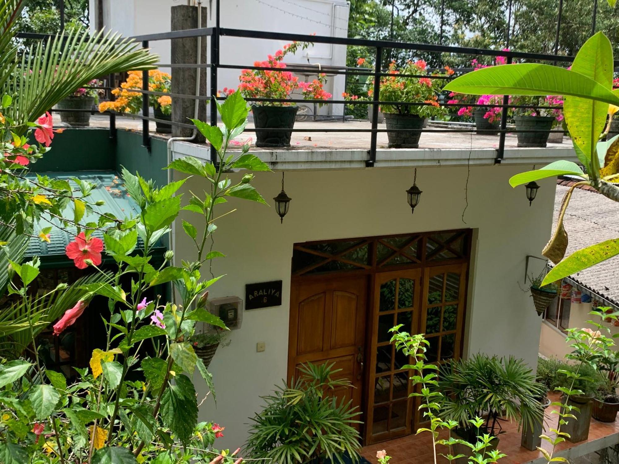 Araliya Home Stay Kandy Exterior photo