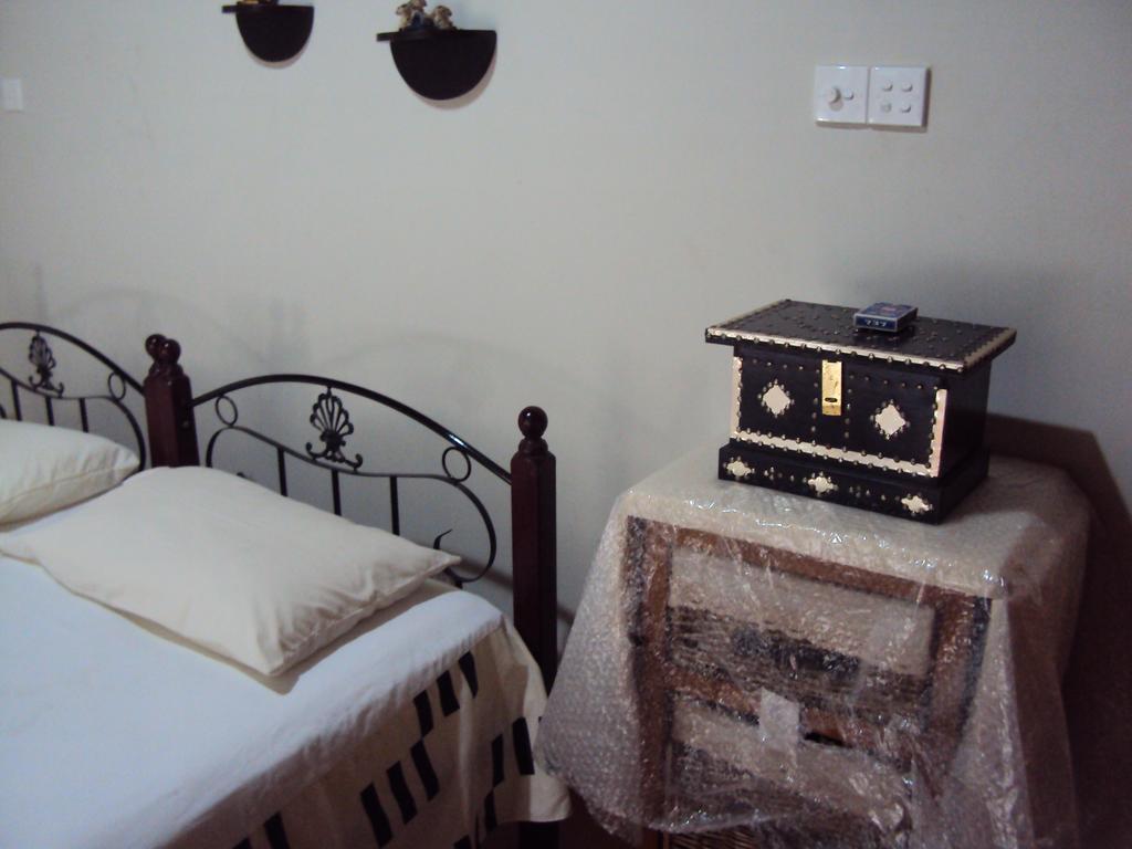 Araliya Home Stay Kandy Exterior photo