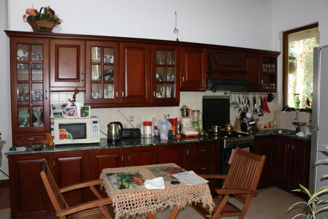 Araliya Home Stay Kandy Exterior photo